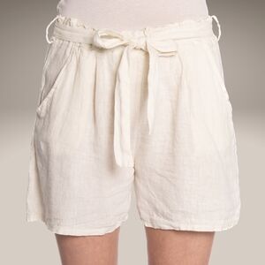 ☆Heartloom High Waist Cream Shorts☆